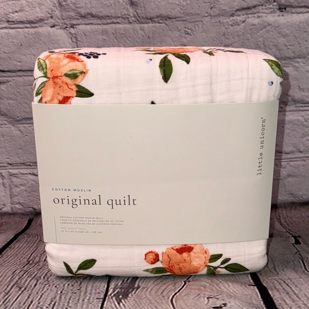 Little Unicorn Watercolor Roses Cotton Muslin Quilt 47x47 NWT
